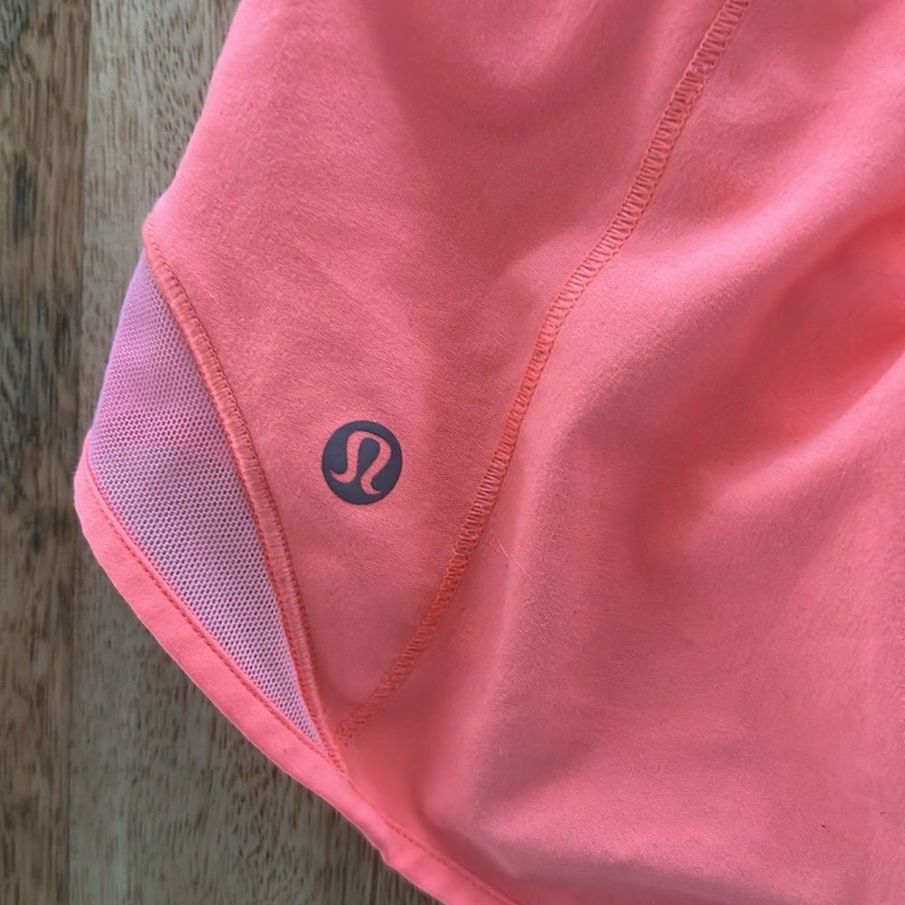 lululemon athletica Coral Athletic Shorts - Picture 3 of 5